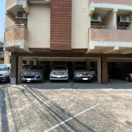 Ladapan Mansion Leilighet Nonthaburi Eksteriør bilde